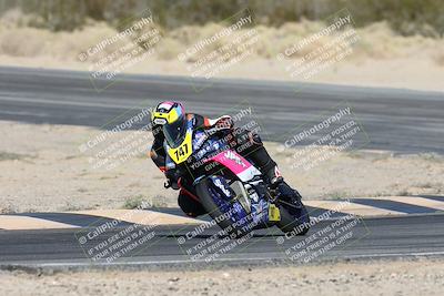 media/Dec-07-2025-CVMA (Sun) [[3e7d2de5dc]]/Race 9-Formula UL Shootout/